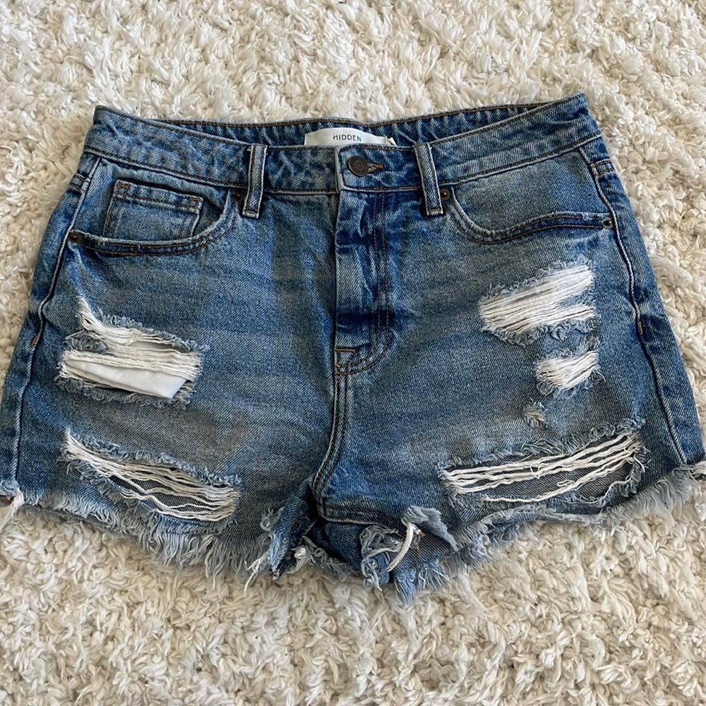 Medium wash Hidden Shorts